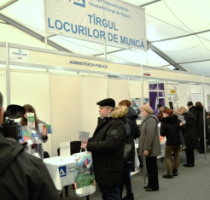 Peste 1000 de joburi oferite la Tîrgul locurilor de muncă