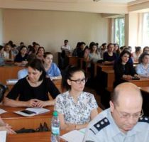 Provocările și perspectivele în dezvoltarea familiei contemporane, discutate de către viitorii psihologi, sociologi, asistenți sociali