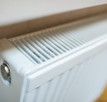 Mai multe familii defavorizate vor beneficia de ajutor pentru perioada rece a anului urmare a revizuirii condițiilor de stabilire și acordare a ajutorului pentru perioada rece a anului