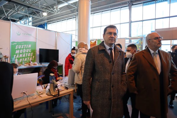 Ministrul Marcel Spatari și președintele Republicii Estonia Alar Karis au efectuat o vizită la Centrul Moldexpo din capitală