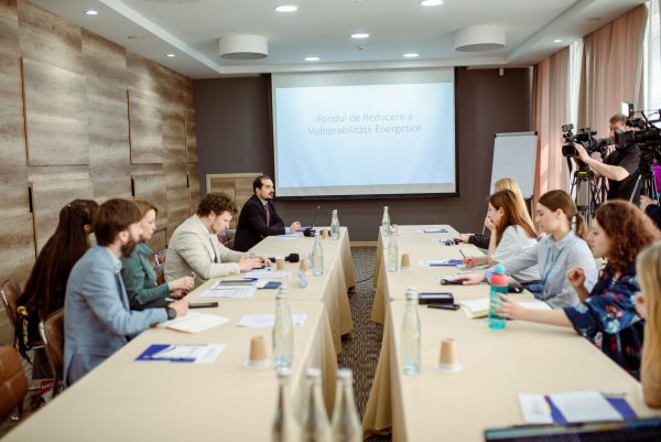 Programul de compensații „Ajutor la contor” – rezultate și perspectivele de îmbunătățire pentru sezonul următor