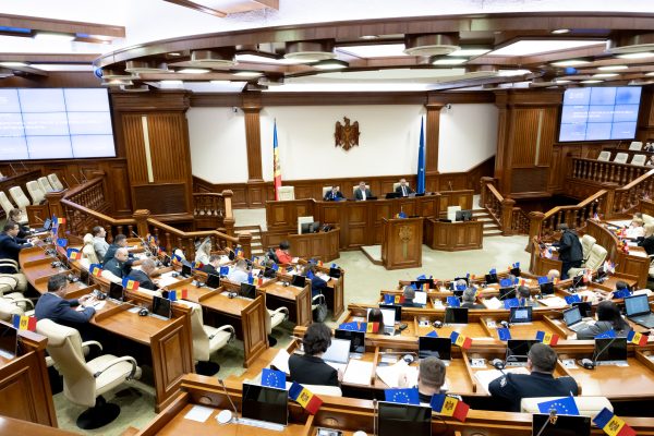 Constatările Avocatului Poporului privind respectarea drepturilor și libertăților omului în Republica Moldova în anul 2023 – au fost înregistrate progrese pe domeniile protecție socială, protecția muncii și respectarea drepturilor copilului
