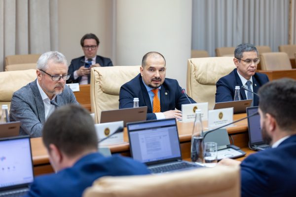 Indexarea cu 10% a pensiilor și prestațiilor sociale, din 1 aprilie – aprobată de Cabinetul de Miniștri