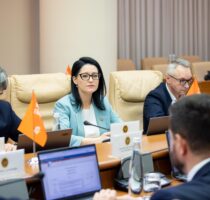 Guvernul aprobă măsuri pentru susținerea angajaților și mediului de afaceri, aliniate la standardele UE în domeniul securității și sănătății în muncă