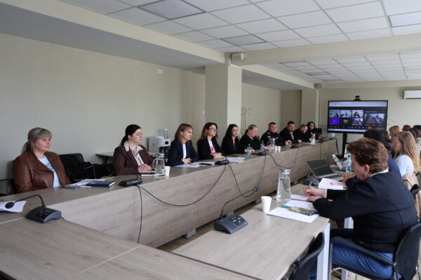 Îmbunătățirea accesului la servicii pentru victimele infracțiunilor, discutată în cadrul ședinței Consiliului coordonator al Mecanismului național de referire
